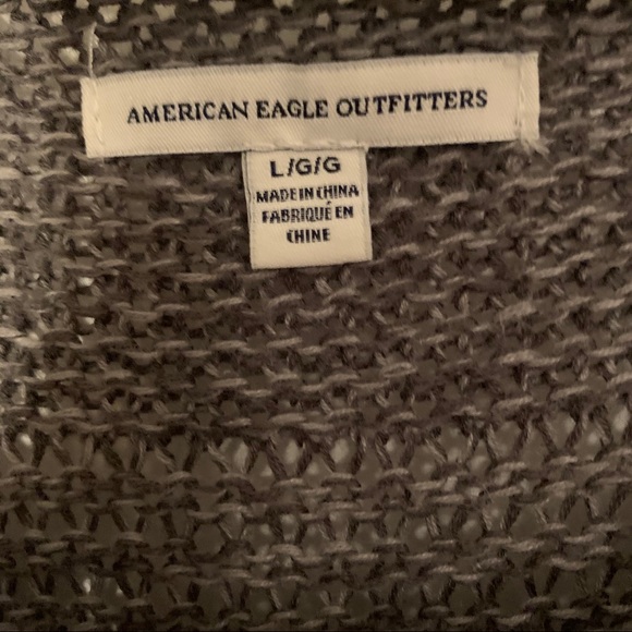 American Eagle Sweater - Picture 3 of 4
